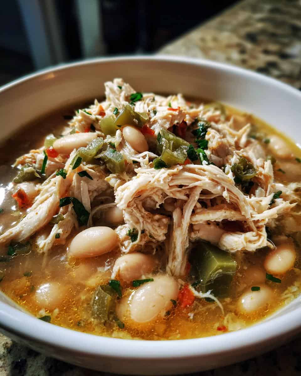Slow Cooker Chicken and White Bean Chili - detail 3
