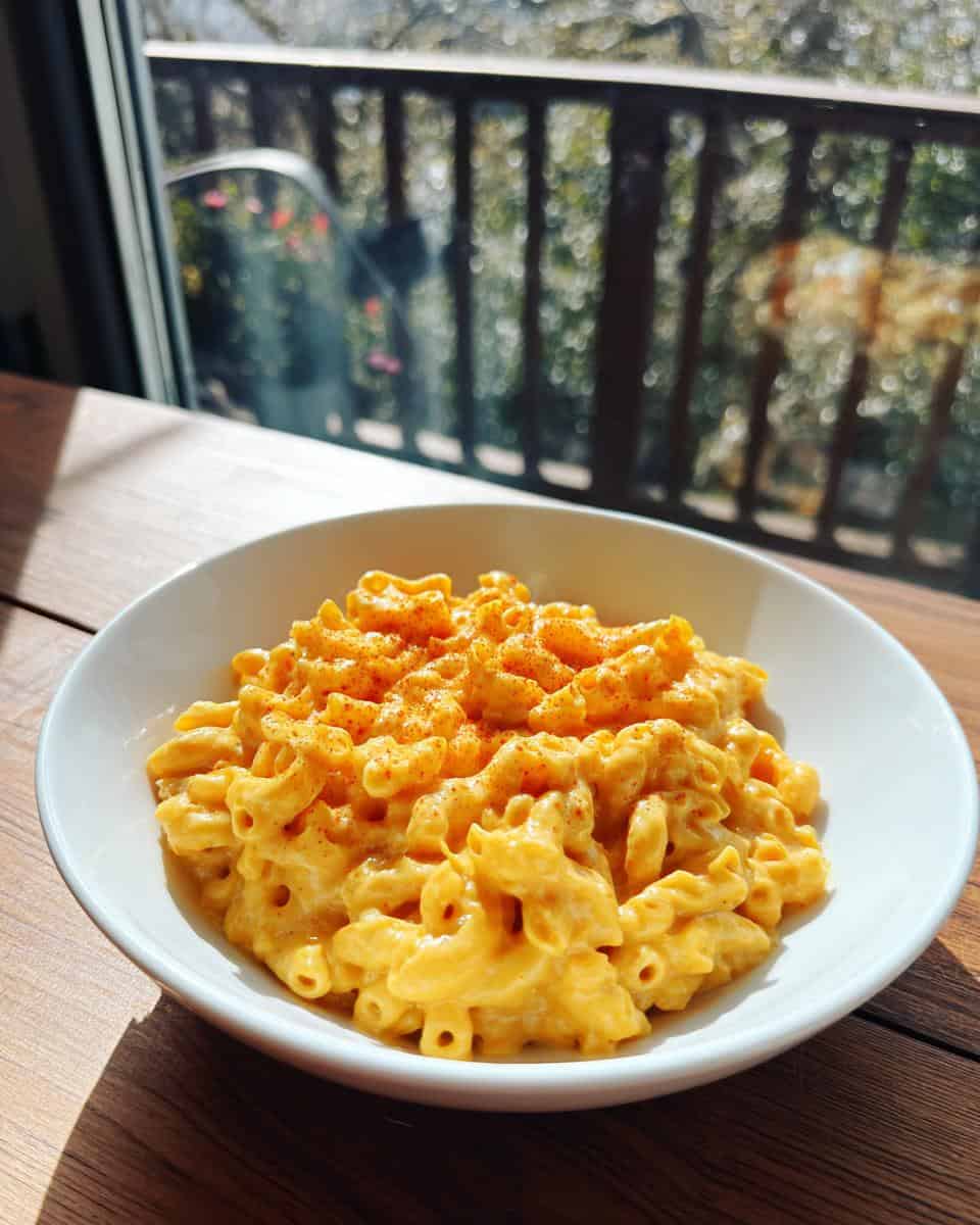 Vegan Pumpkin Mac and Cheese - detail 3