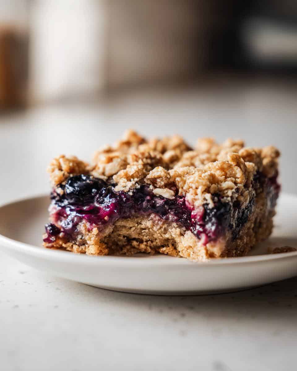 Blueberry Oatmeal Bars for Meal Prep - detail 3