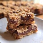 Chewy Chocolate Chip Oatmeal Bars Recipe