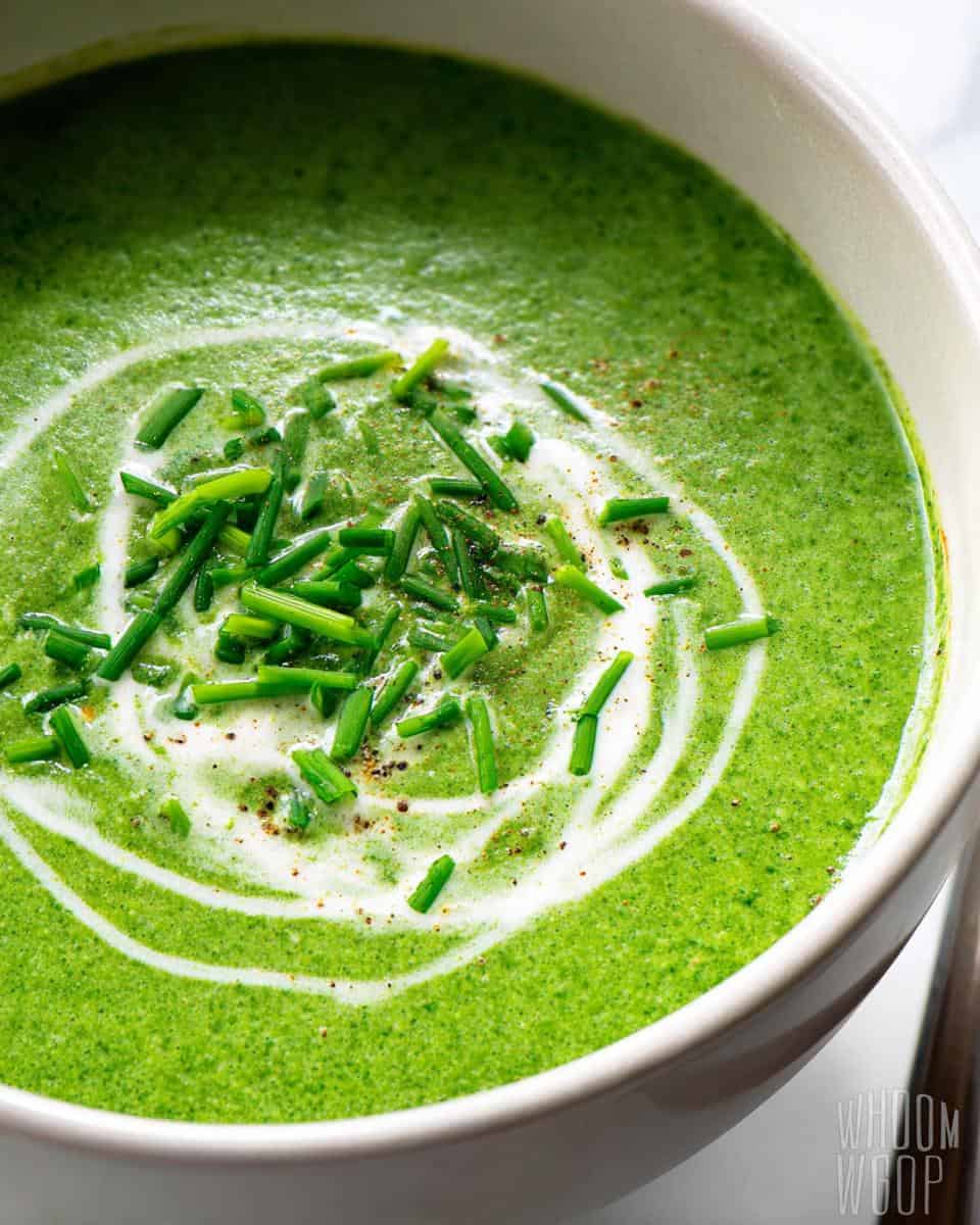 Easy creamy spinach soup recipe - detail 1