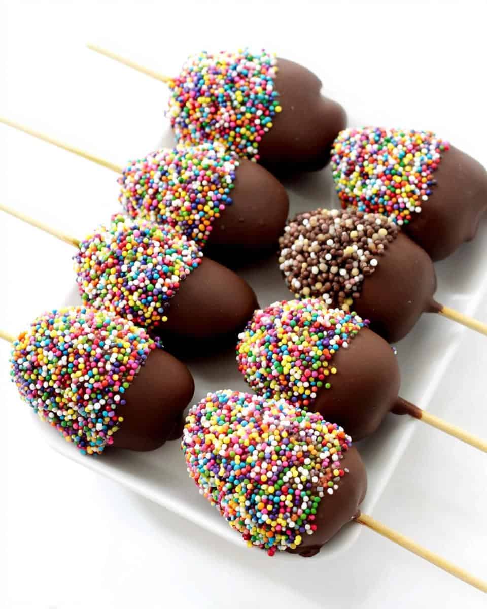 Chocolate Covered Strawberry Skewers: 4 Sinful Bites